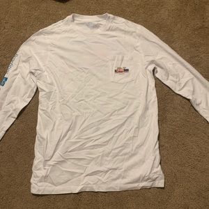 2020 boston marathon vineyard vines t-shirt